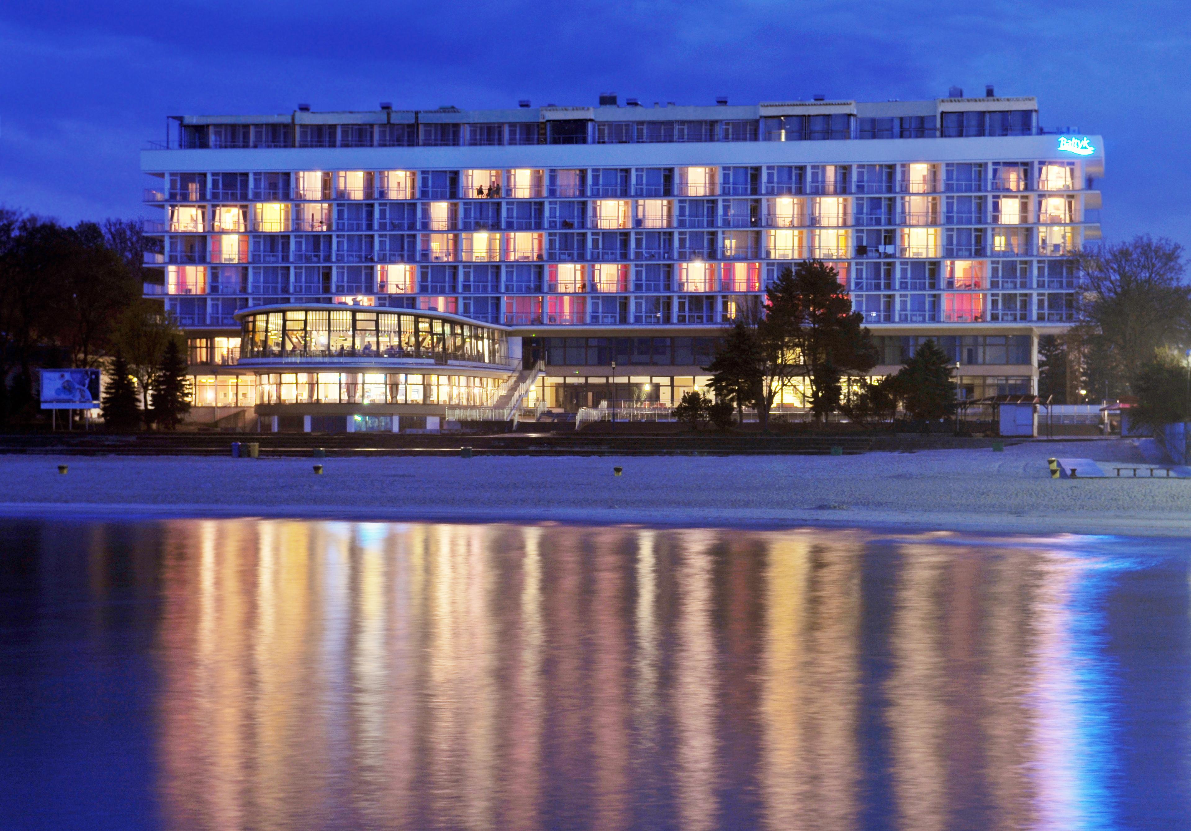 ซานาตอเรียม อุซโดรวิสโคแว บอลติก Hotel โควอบเซก ภายนอก รูปภาพ